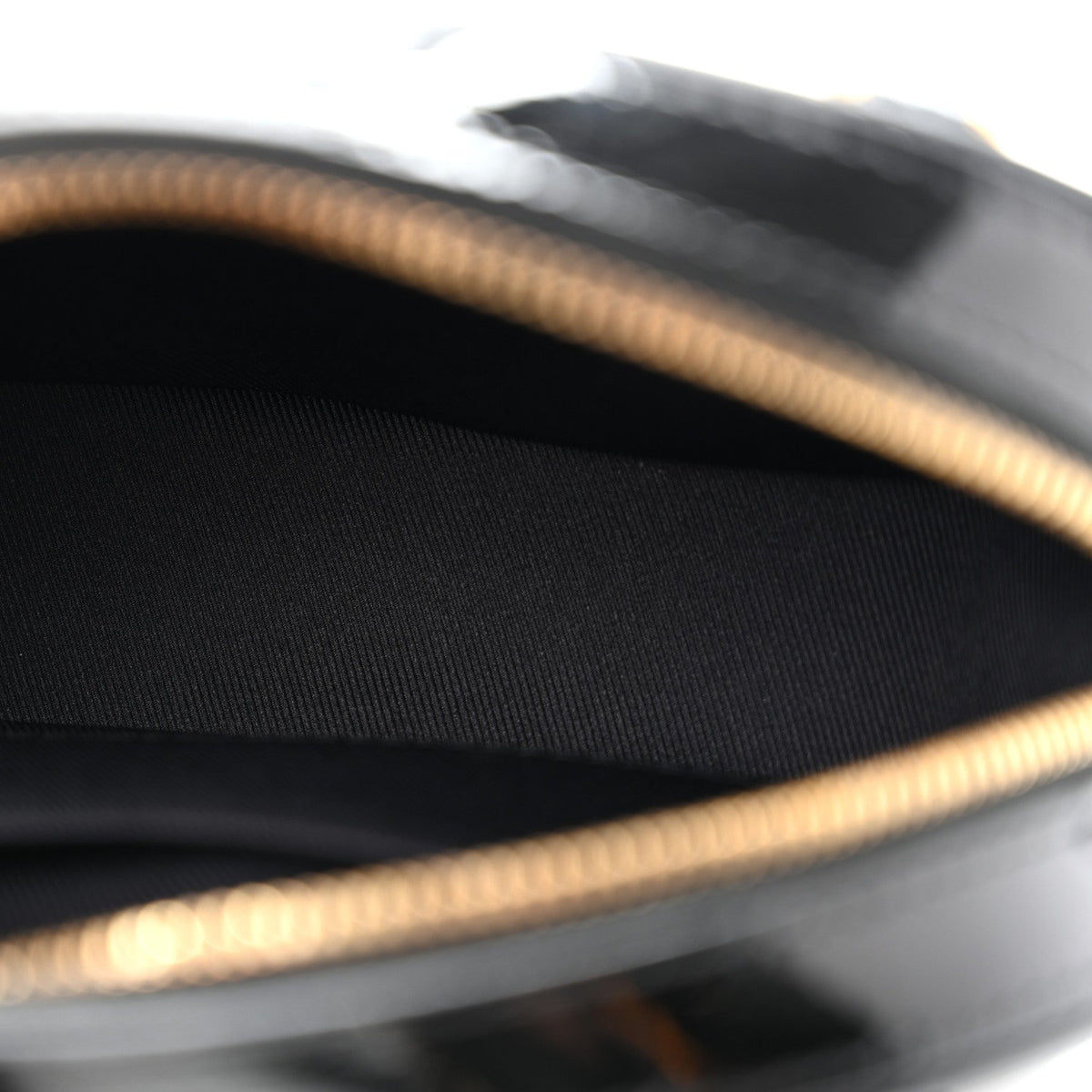 Vernis Belt Bag Black