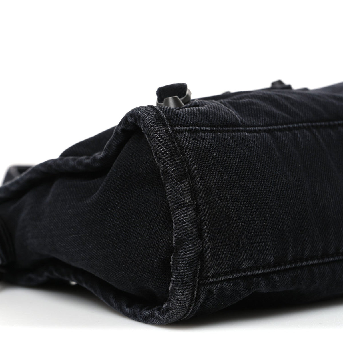 Washed Denim Classic Hardware Small Le City Black