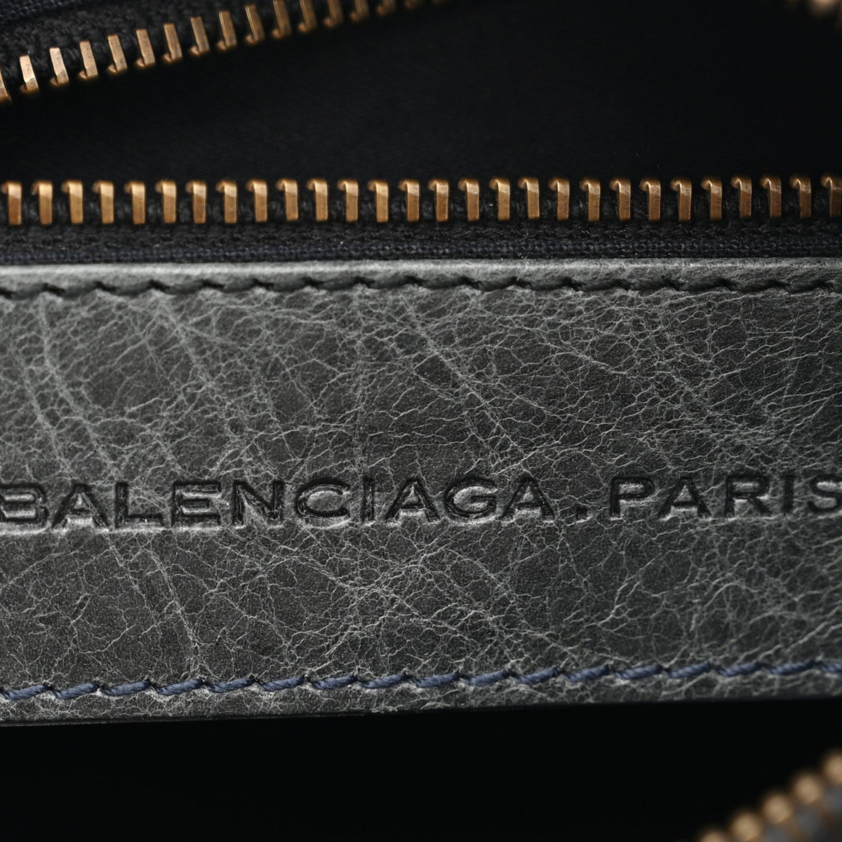 Agneau Classic Hardware Shoulder Bag Black