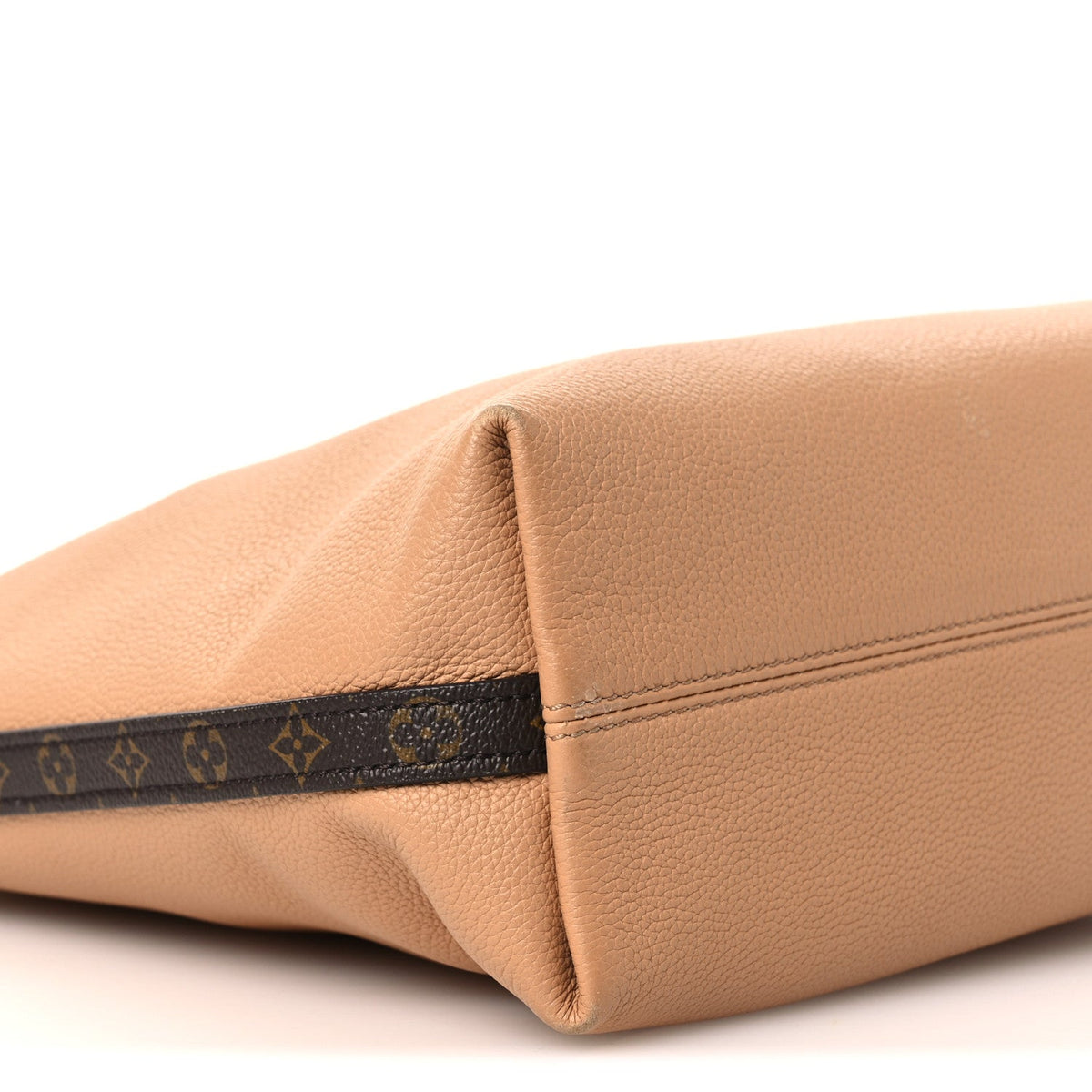 Calfskin Multipass Arizona Beige