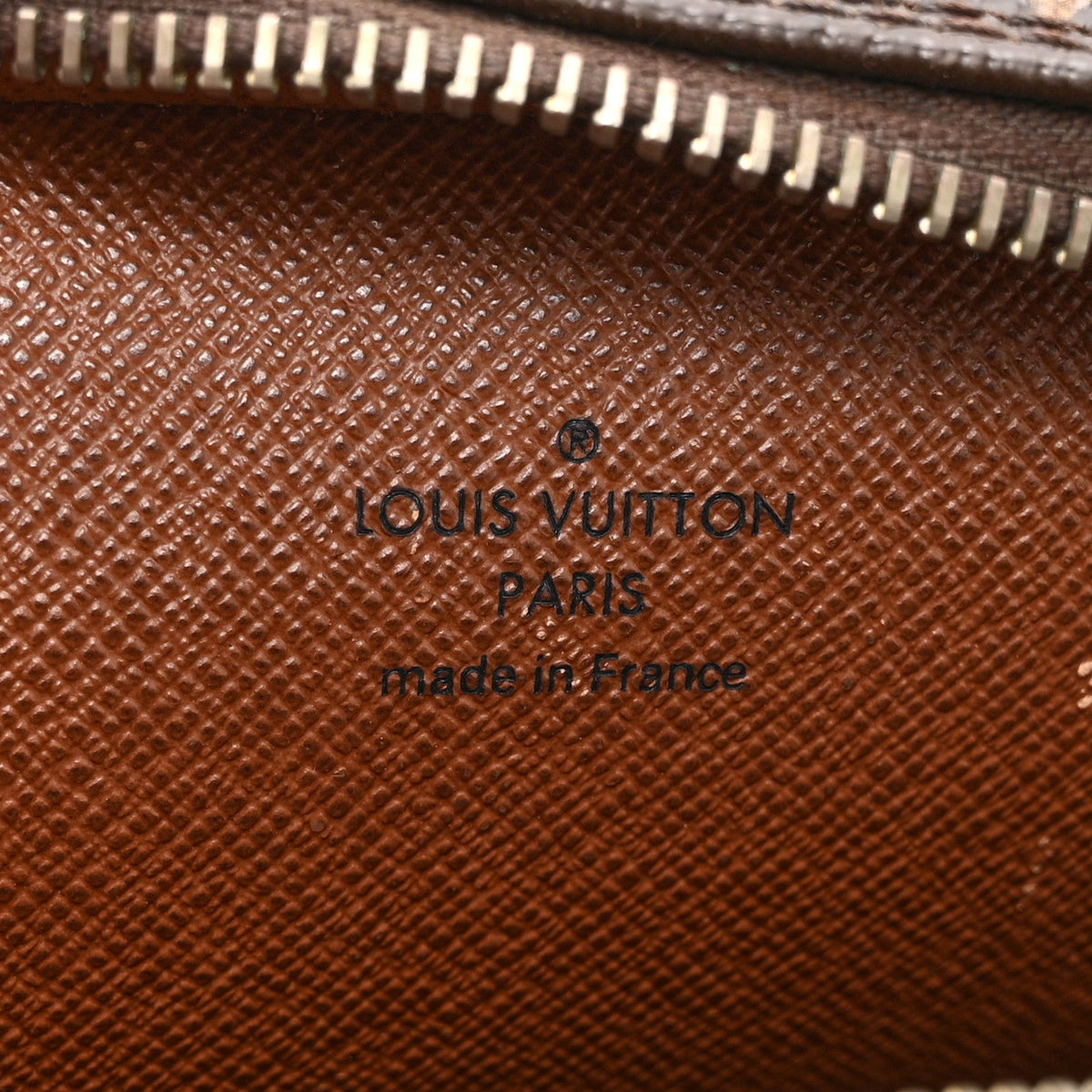 Monogram Amazone