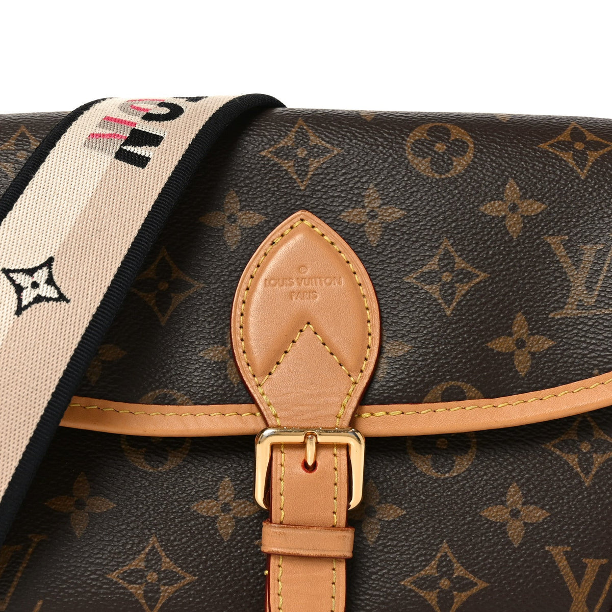 Monogram Diane Black