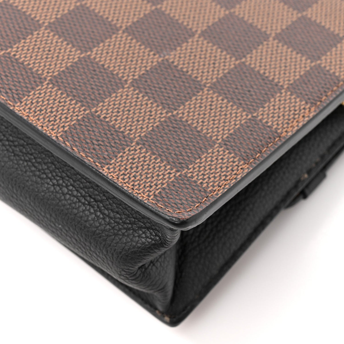 Damier Ebene Vavin Chain Wallet Black