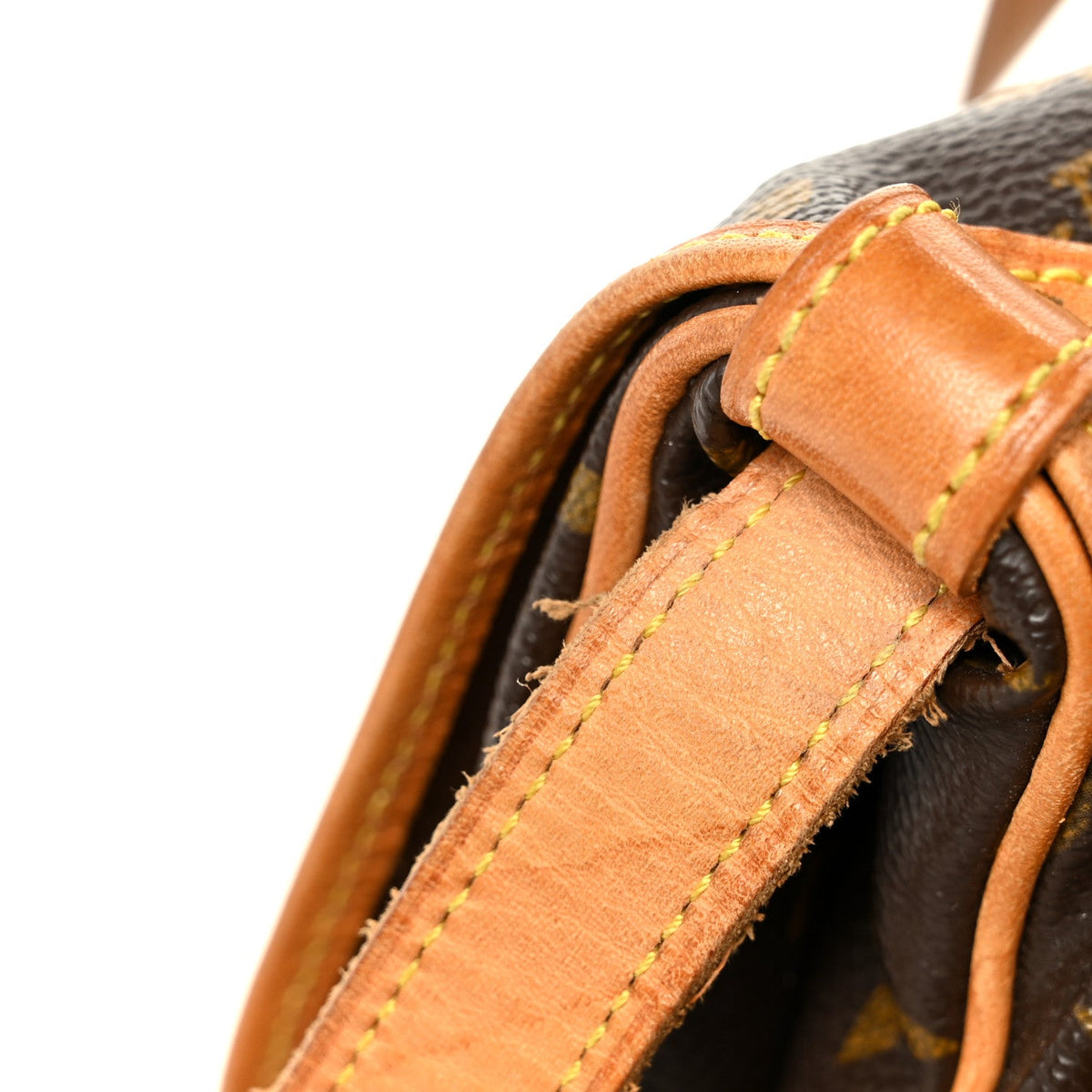 Monogram Saumur 30