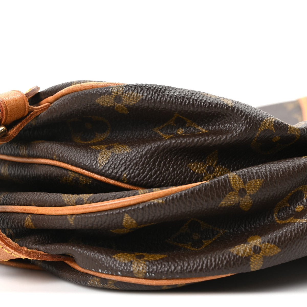 Monogram Saumur 30