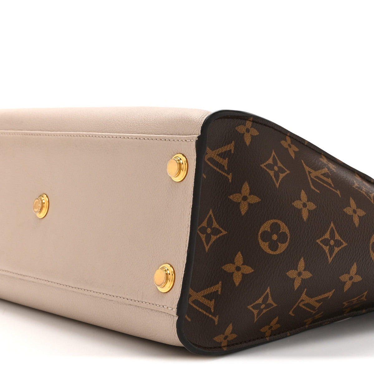 Calfskin Monogram On My Side MM Greige