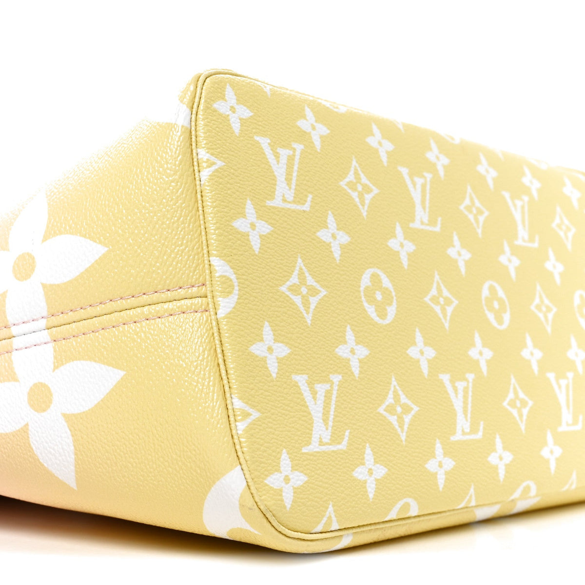 Monogram Giant By The Pool Neverfull MM Light Pink