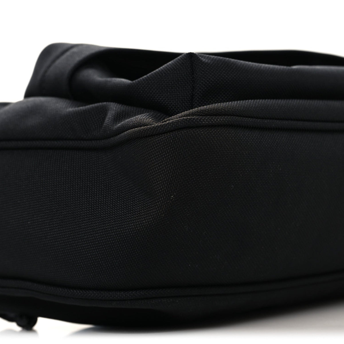 Recycled Sport Nylon Chain Logo Medium Raver Bag Black