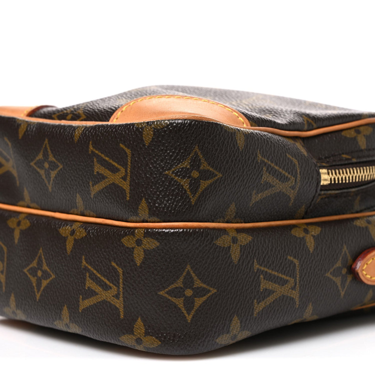 Monogram Amazone