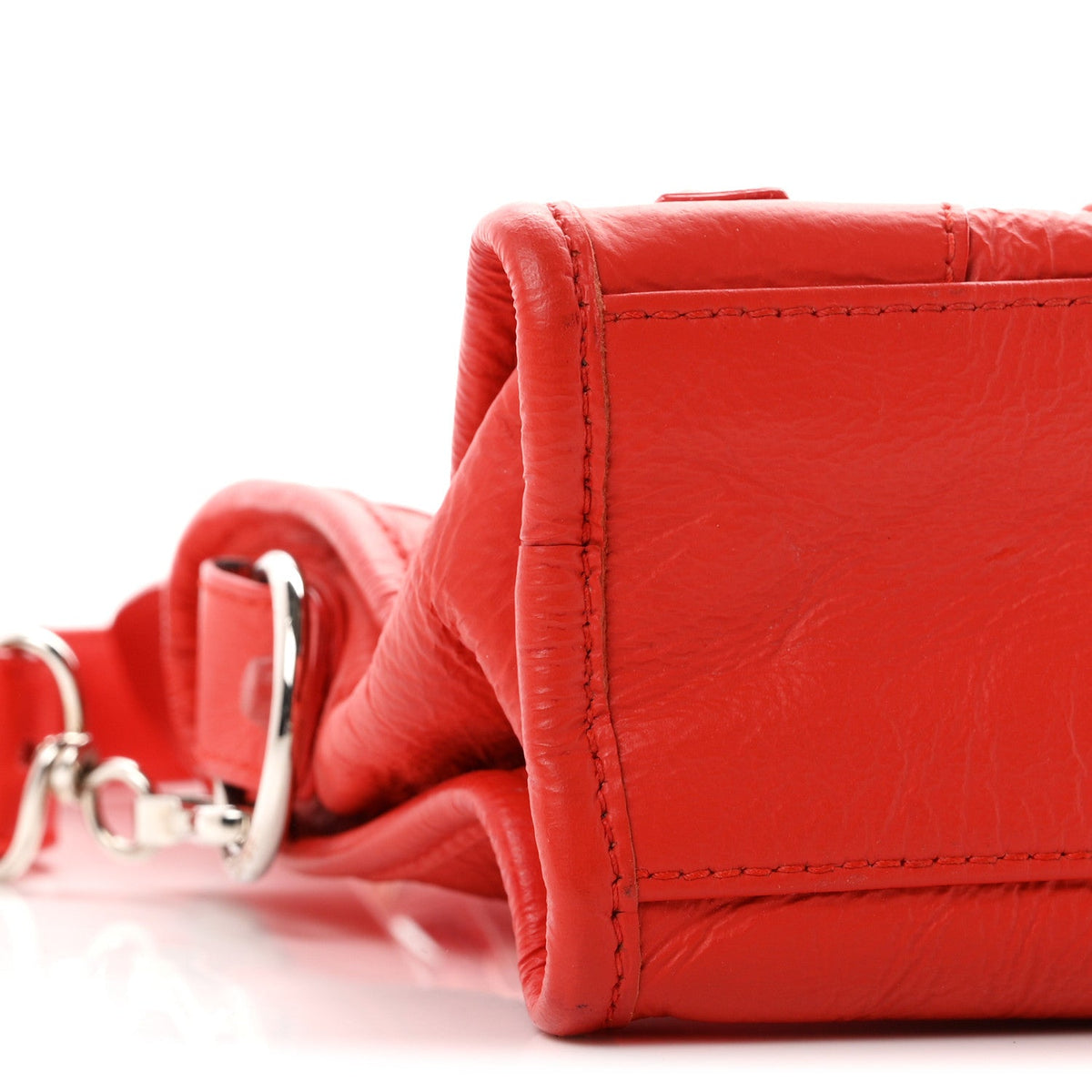 Matte Goatskin Rubber Covered Classic Hardware Mini City Rouge Coquelico Rouge Braise