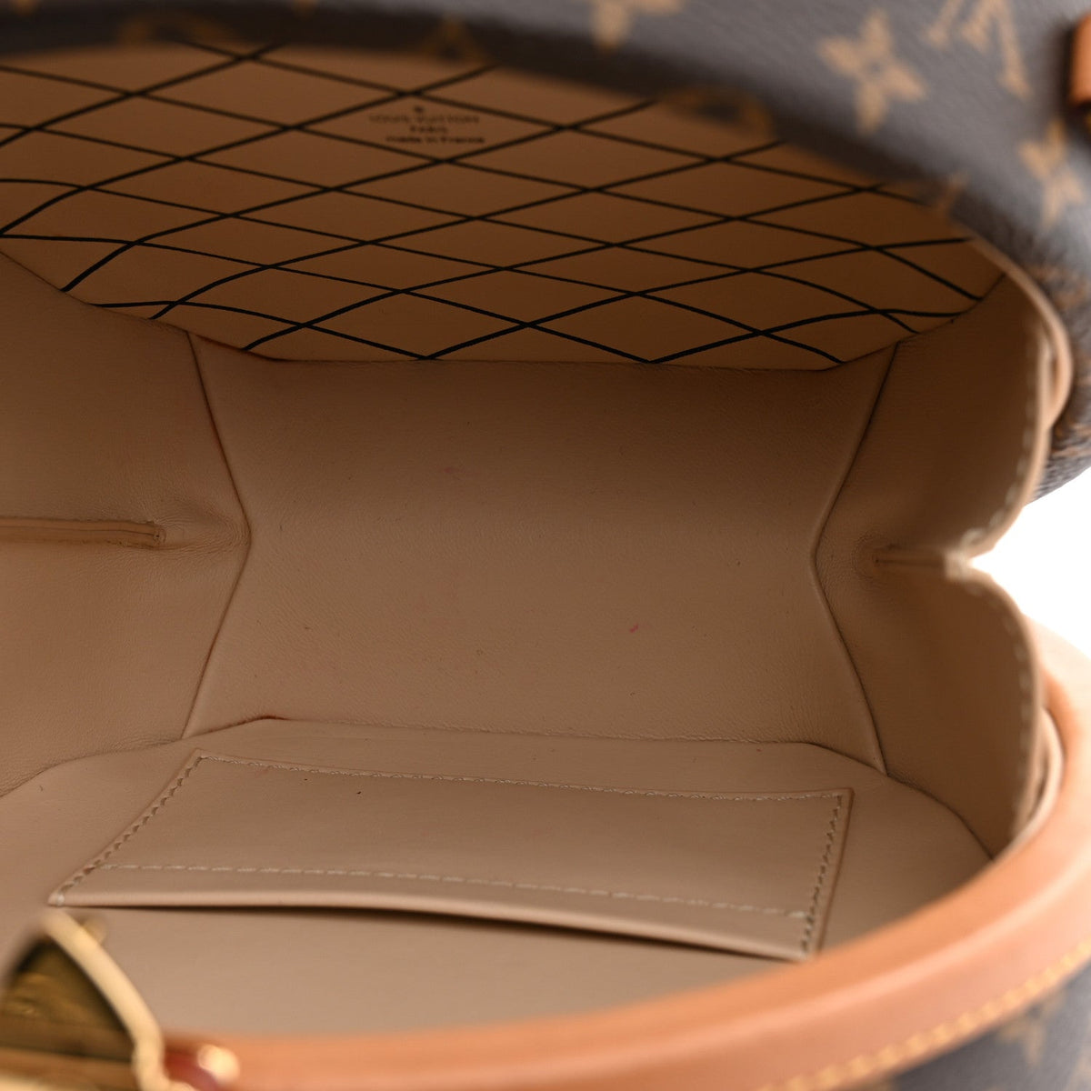 Monogram Petite Boite Chapeau