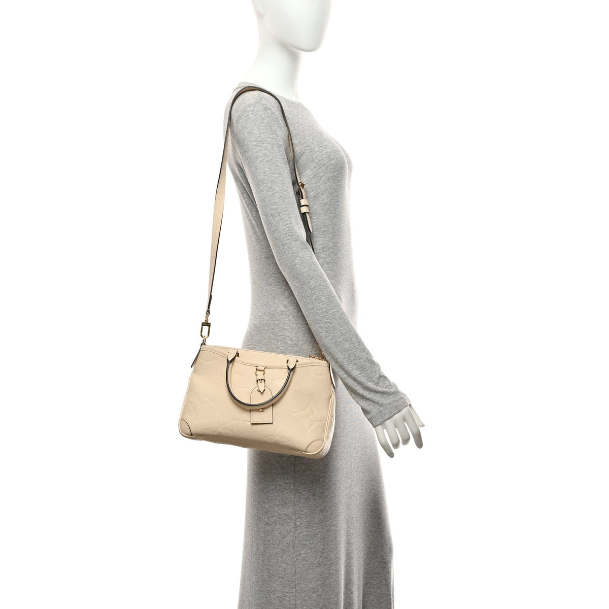 Empreinte Monogram Giant Trianon PM Creme