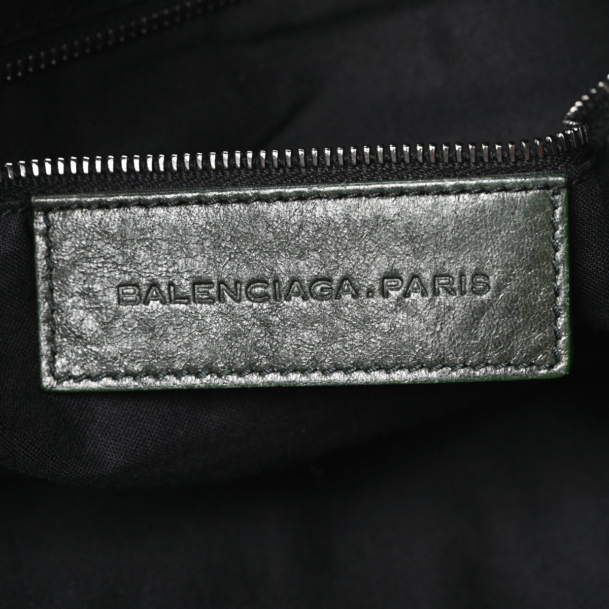 Agneau Classic Hardware Day Hobo Green