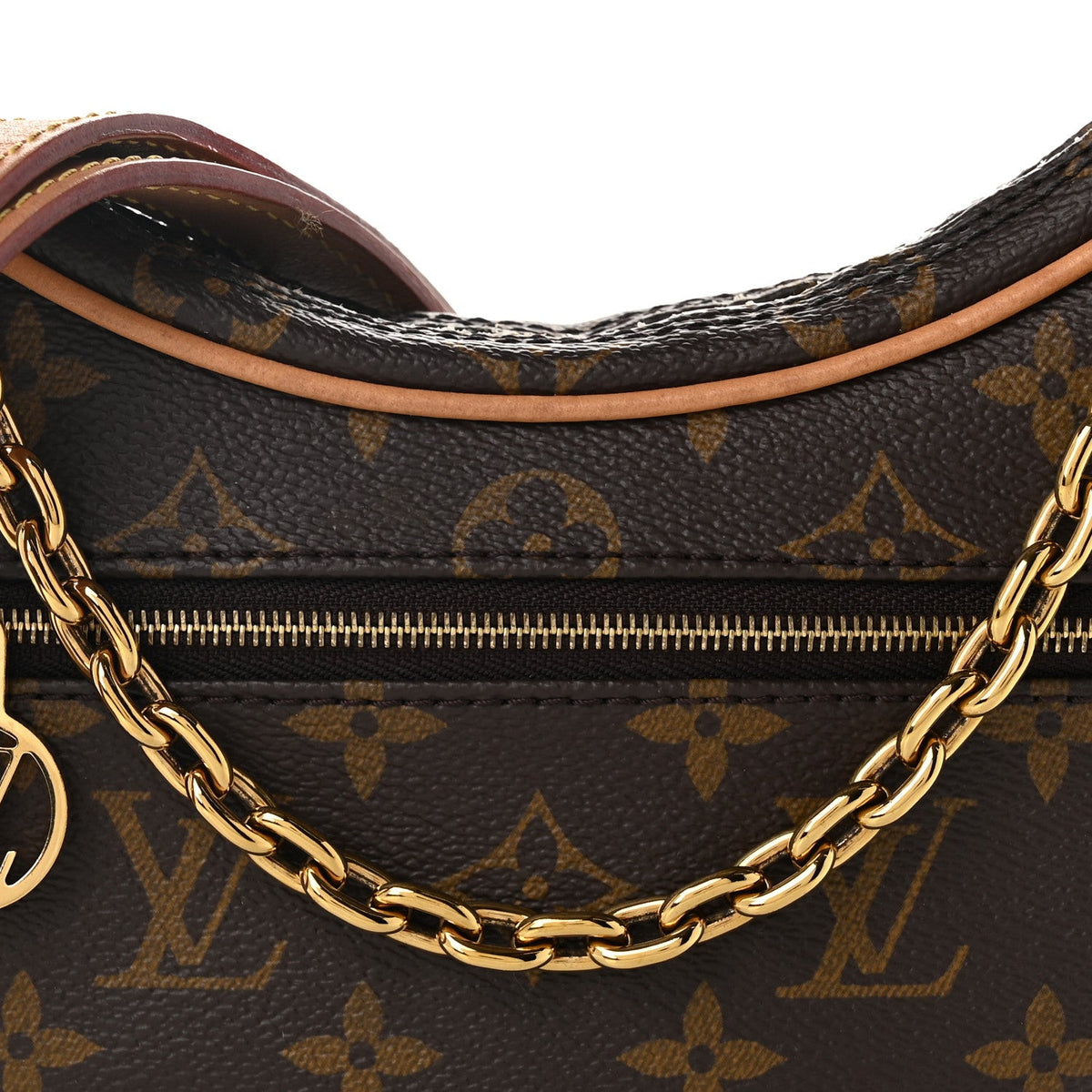 Monogram Loop