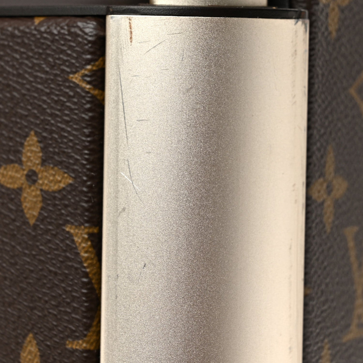 Monogram Horizon 55 Coquelicot
