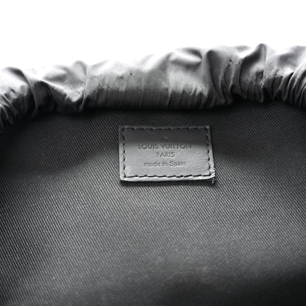 Taurillon Monogram Montsouris Backpack Black