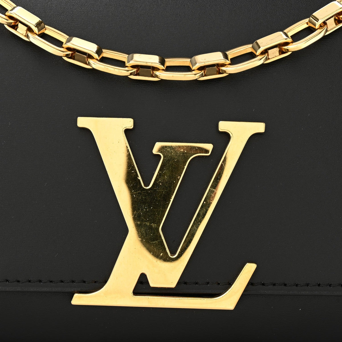 Calfskin Chain Louise MM Black