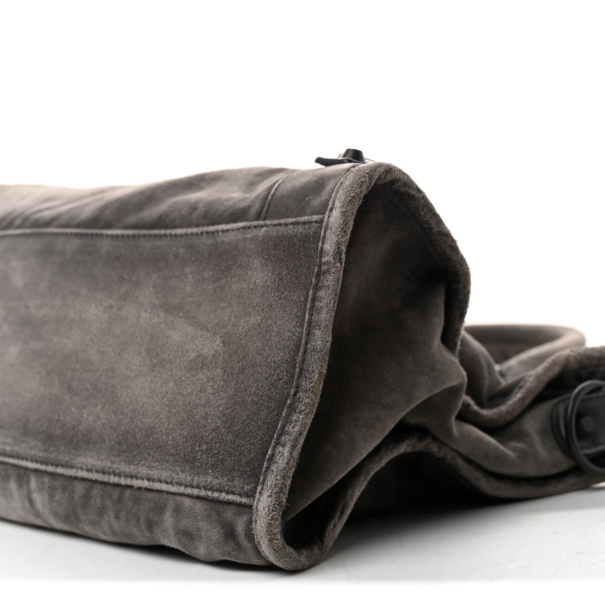 Waxed Suede Calfskin Classic Hardware Medium Le City Storm Grey