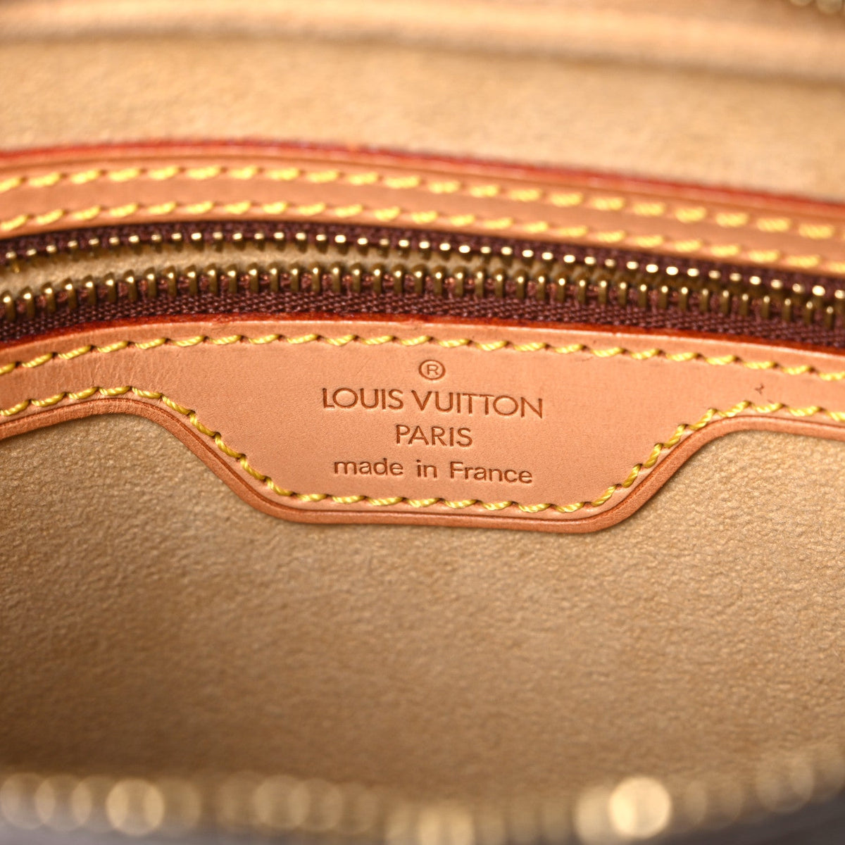 Monogram Looping MM