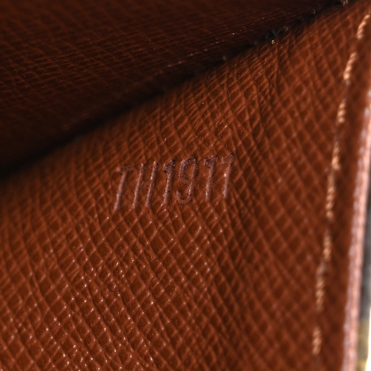 Monogram Pochette Dame 26