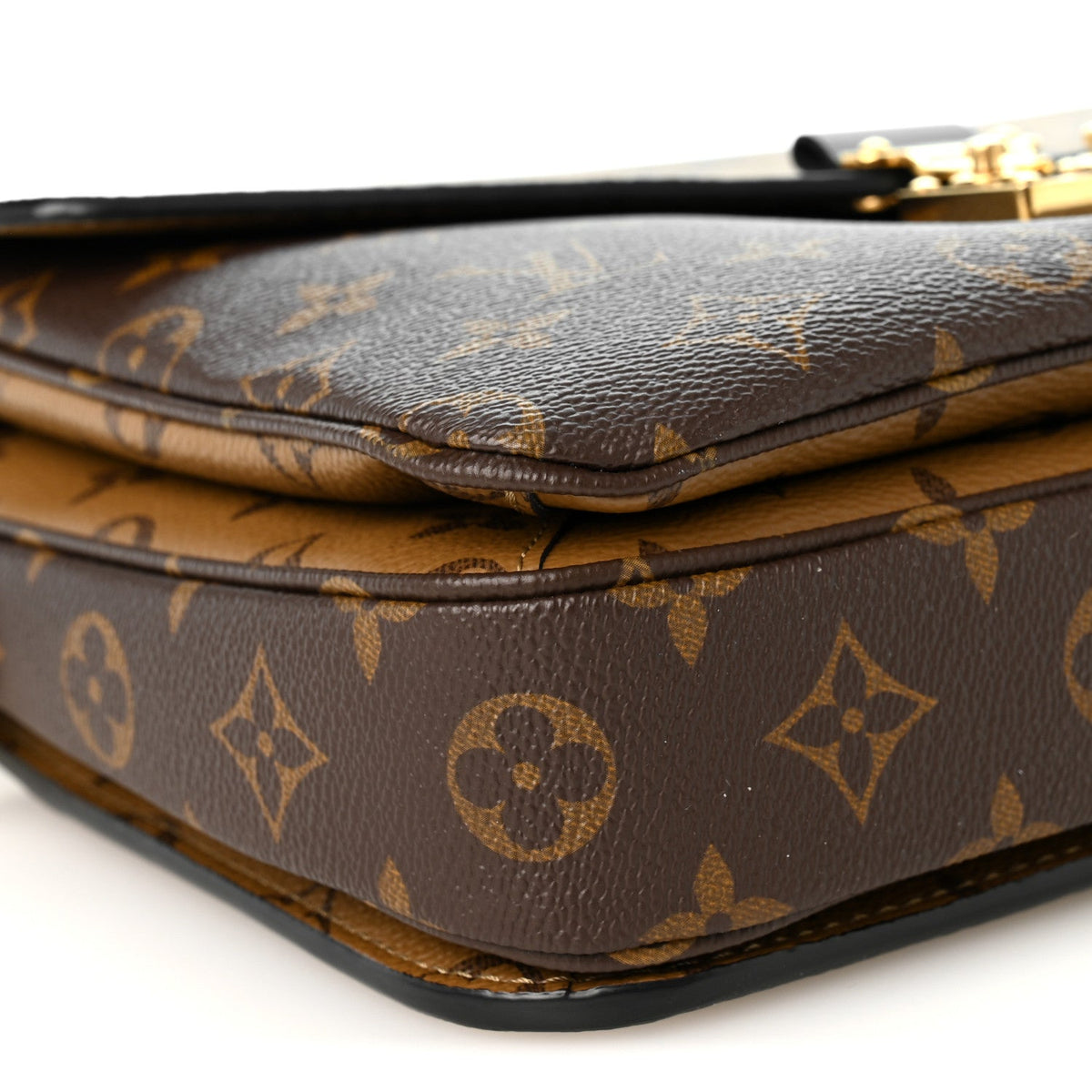Reverse Monogram Pochette Metis