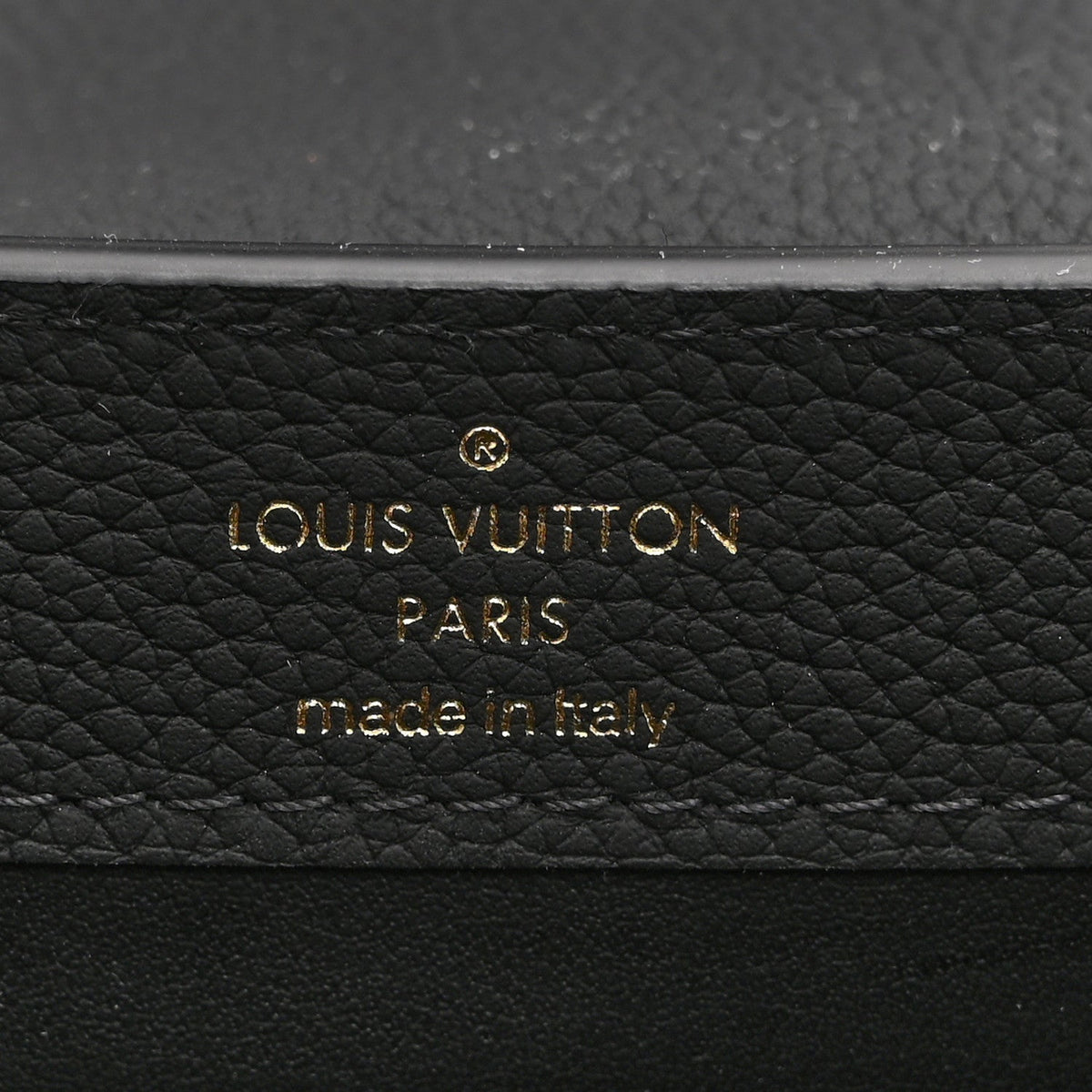 Matte Taurillon Capucines East West Mini All Black