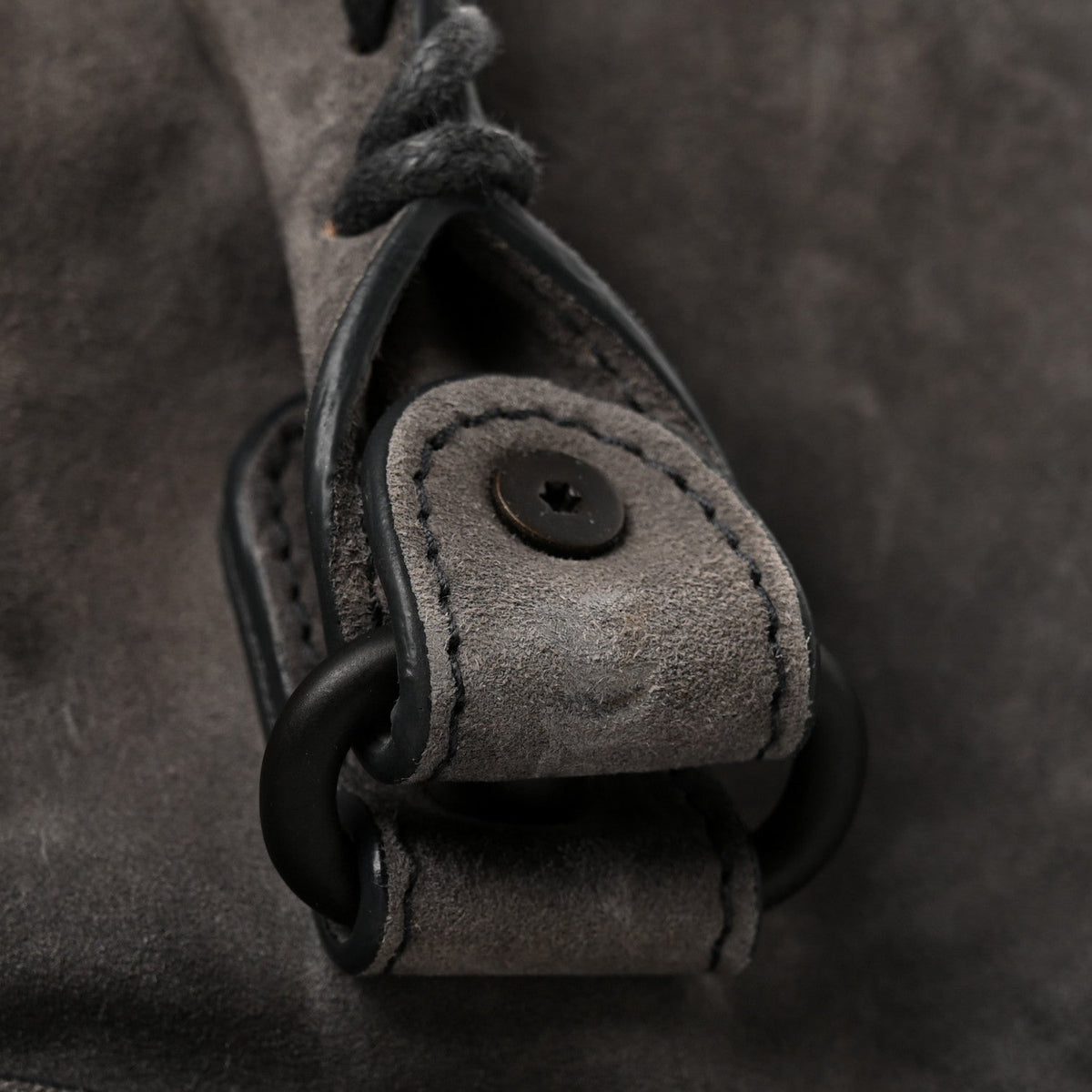 Waxed Suede Calfskin Classic Hardware Medium Le City Storm Grey