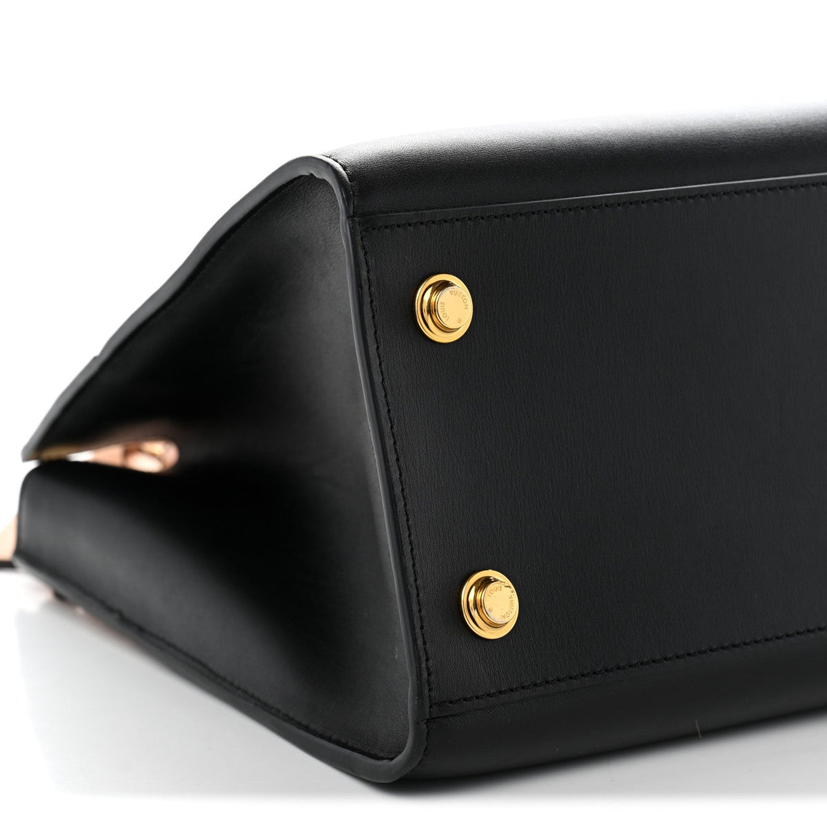 Calfskin City Steamer MM Black Creme Bourgogne