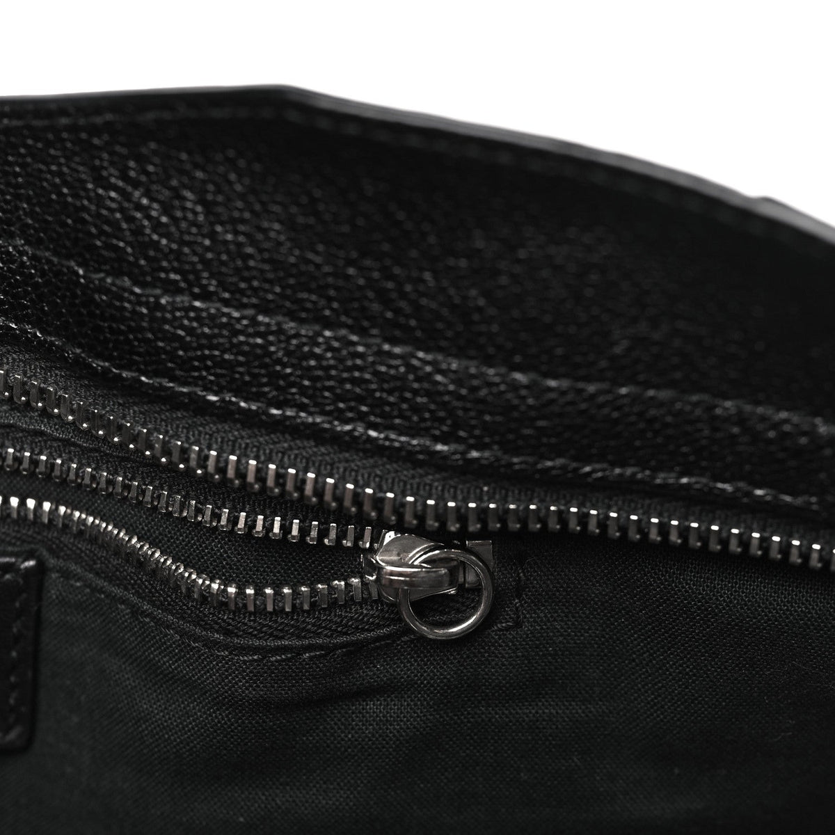 Chevre Silver Metallic Edge Hardware City Black