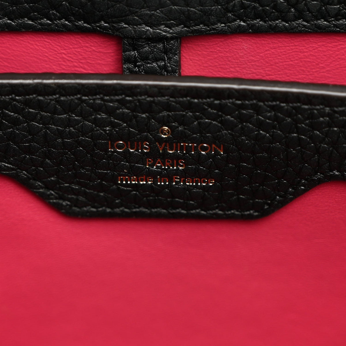 Taurillon Capucines PM Black