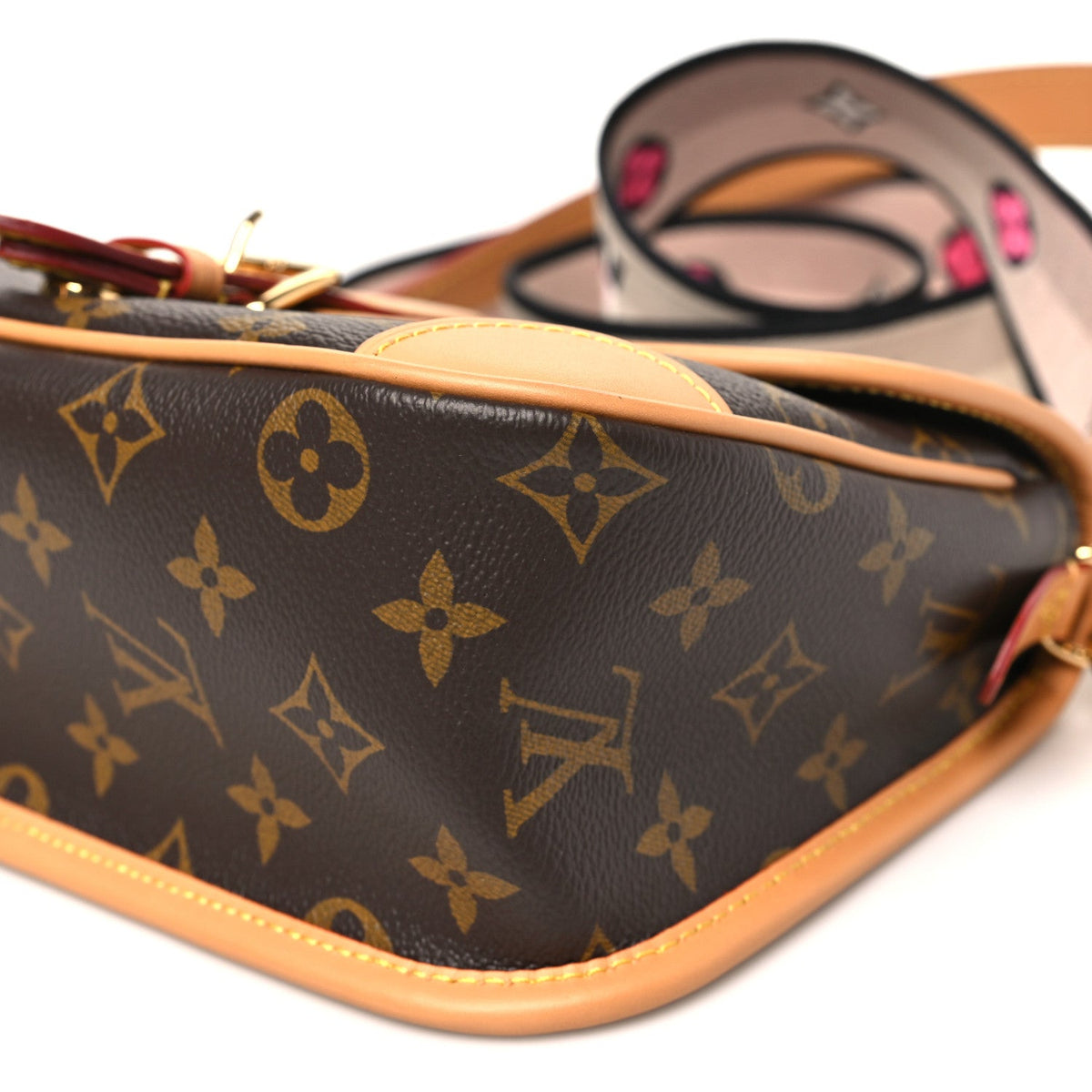 Monogram Diane Black