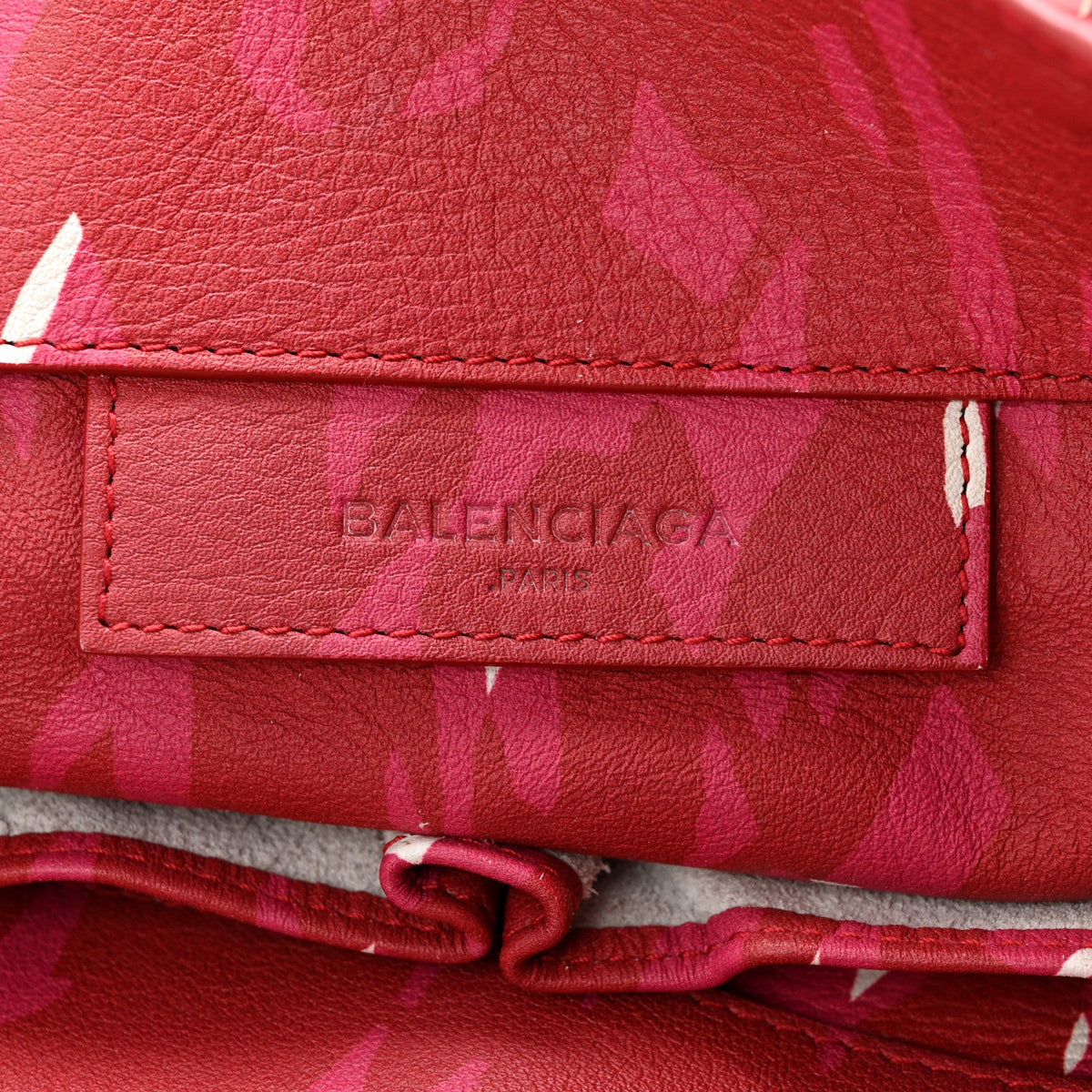 Supple Calfskin Printed Papier A5 Zip Around Tote Red Pink White