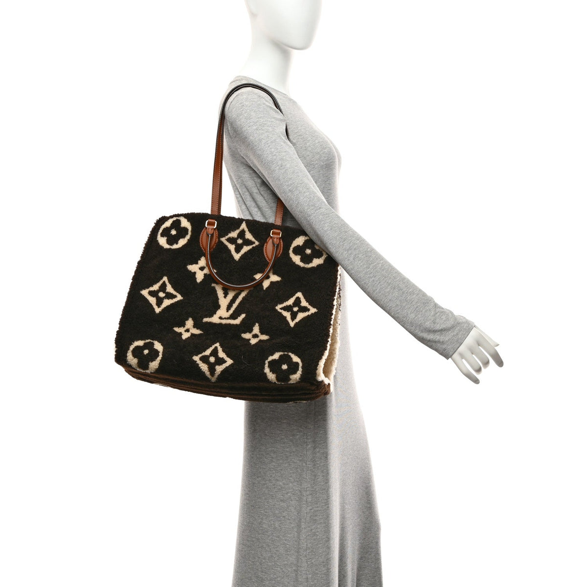 Shearling Monogram Giant Teddy Onthego GM Black White