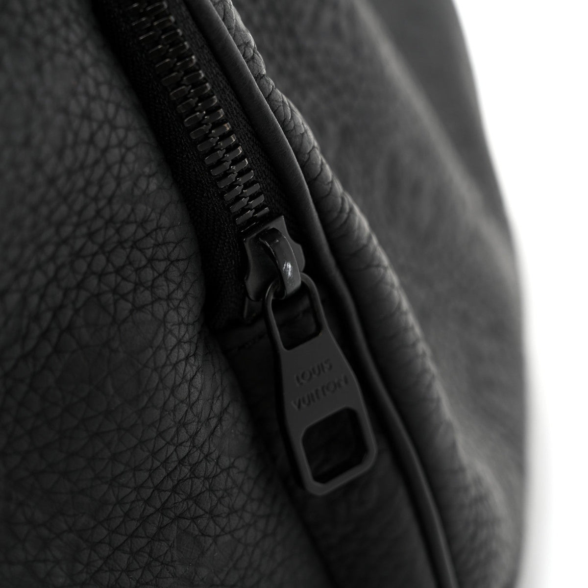 Taurillon Monogram Montsouris Backpack Black